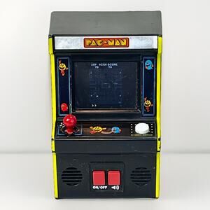 PAC MAN Mini Handheld Arcade Video Game Bandai NAMCO Entertainment 09545